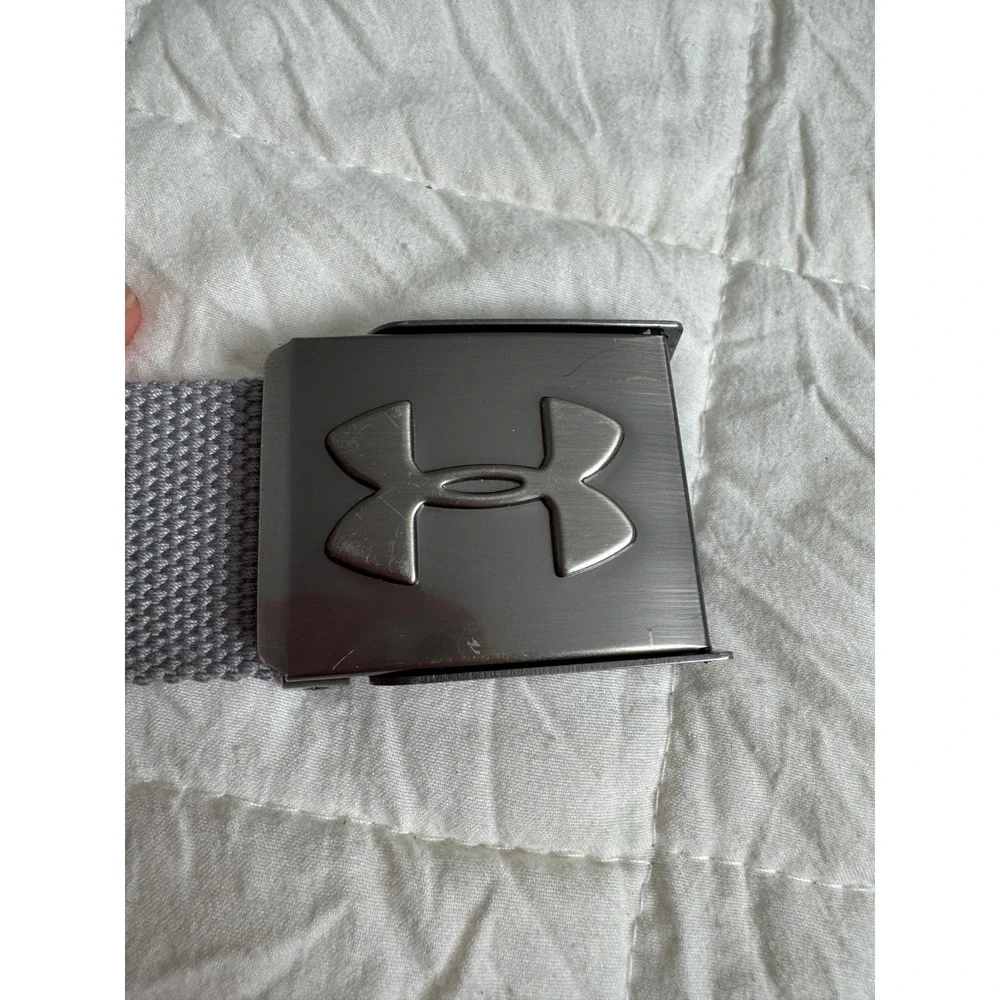 Under Armour Gray Webbed Canvas Golf Belt Metal Logo Buckle Adjustable M/L